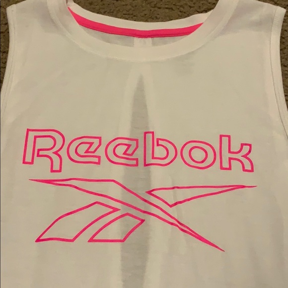 Reebok active tank (NWT) - Picture 2 of 4